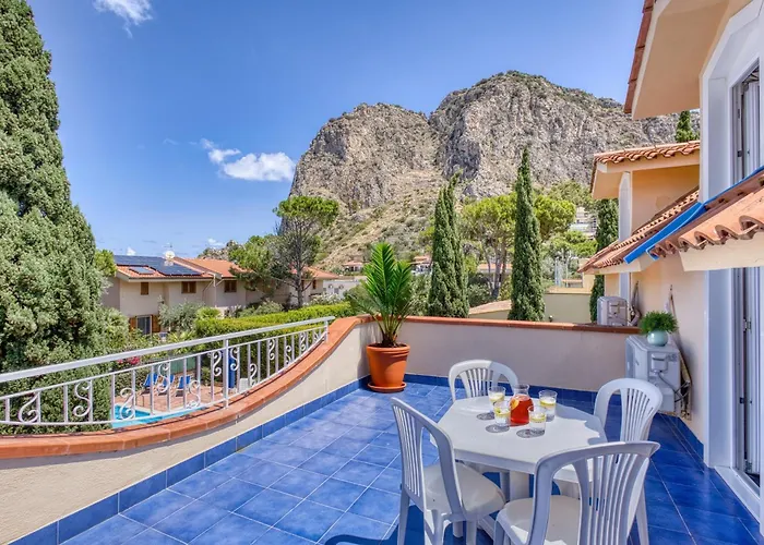 Villa Vfh Cala Del Cuore Con Piscina, 50 M Dal Mare